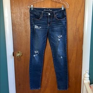 American Eagle Distressed Jegging